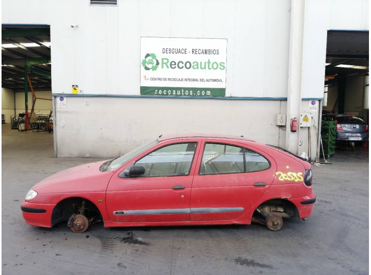renault megane i berlina hatchback (ba0) del año 1996
