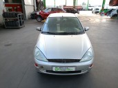 ford focus berlina (cak) del año 2001