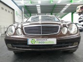 mercedes-benz clase e (w211) berlina del año 2003