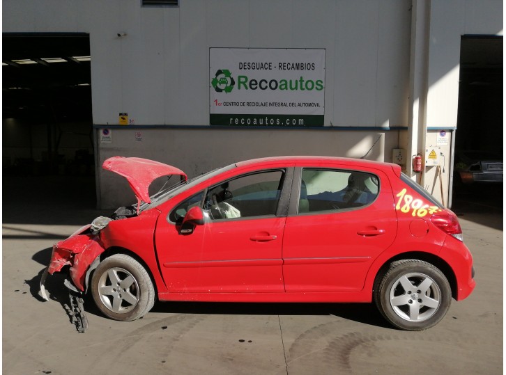 peugeot 207 del año 2013