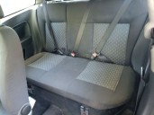ford fiesta (cbk) del año 2004