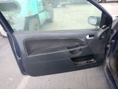 ford fiesta (cbk) del año 2004