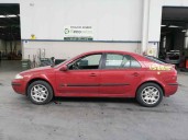 renault laguna ii (bg0) del año 2004