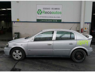 opel astra g berlina del año 2003
