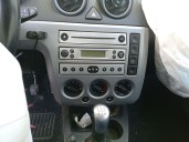 ford fiesta (cbk) del año 2004