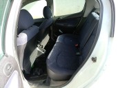 peugeot 206 berlina del año 2000
