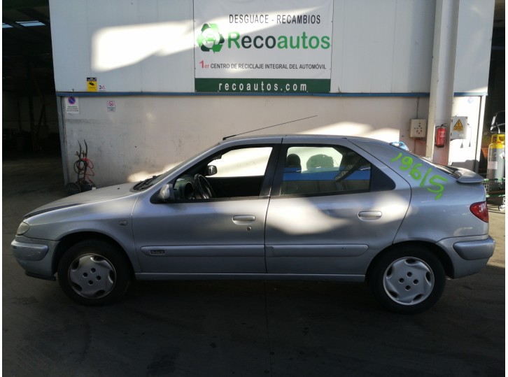 citroën xsara berlina del año 2000