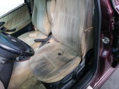 lancia lybra berlina del año 2001