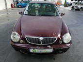 lancia lybra berlina del año 2001