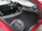 alfa romeo giulia (952) del año 2016