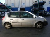 renault scenic ii del año 2005