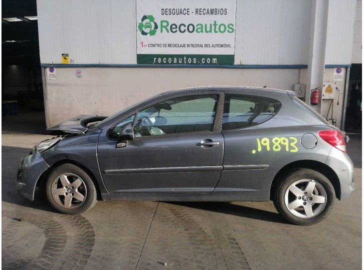 peugeot 207 del año 2012