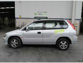 mitsubishi space runner (n60) del año 2003