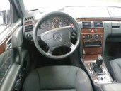 mercedes-benz clase e (w210) berlina del año 1997