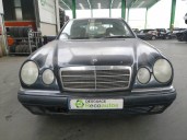 mercedes-benz clase e (w210) berlina del año 1997