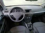 opel astra h berlina del año 2005