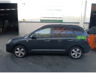 kia carens iii monospace (un) del año 2010