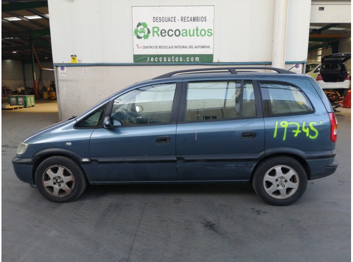 opel zafira a del año 2000
