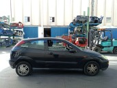 ford focus berlina (cak) del año 2000