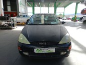 ford focus berlina (cak) del año 2000