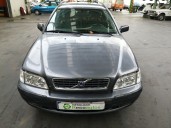 volvo v40 familiar del año 2012
