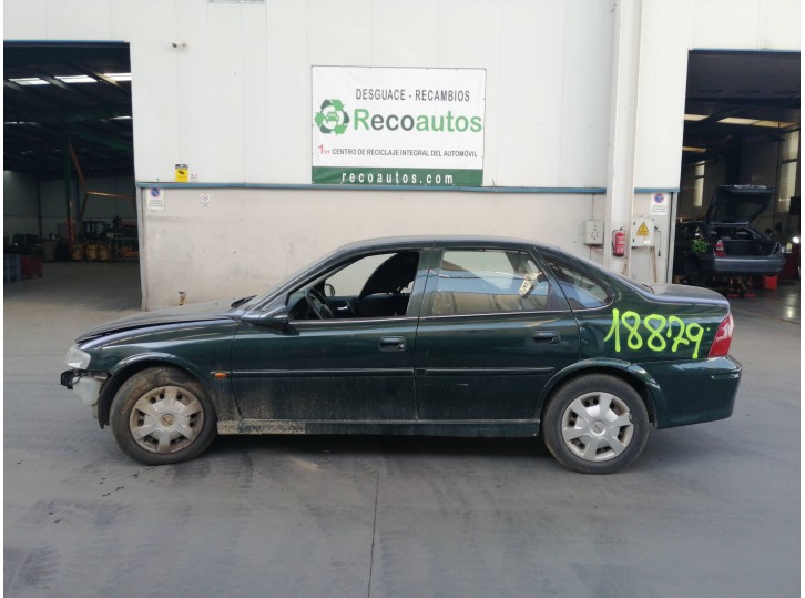 opel vectra b berlina del año 1999