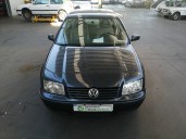volkswagen bora berlina (1j2) del año 2001