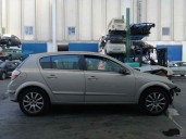 opel astra h berlina del año 2005