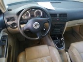 volkswagen bora berlina (1j2) del año 2001