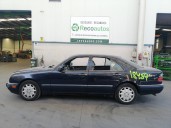 mercedes-benz clase e (w210) berlina del año 1997