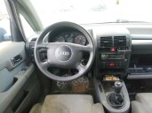 audi a2 (8z) del año 2001