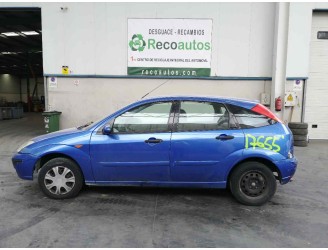 ford focus berlina (cak) del año 2003