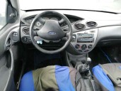 ford focus berlina (cak) del año 2003
