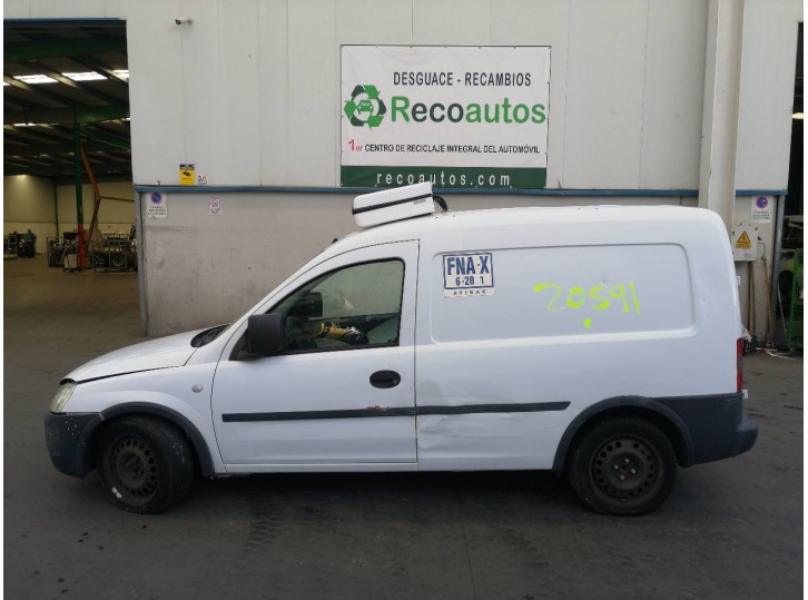 opel combo (corsa c) del año 2004