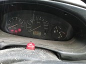 ford fiesta berlina (dx) del año 2000