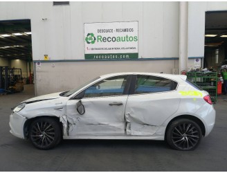 alfa romeo giulietta (191) del año 2015