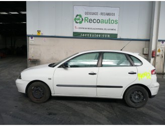 seat ibiza (6l1) del año 2002
