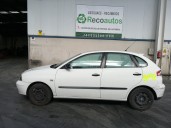 seat ibiza (6l1) del año 2002