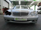 mercedes-benz clase c (w203) berlina del año 2003