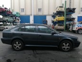 skoda octavia berlina (1u2) del año 2000