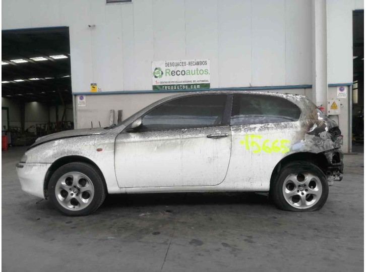 alfa romeo 147 (190) del año 2002