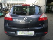 renault megane iii berlina 5 p del año 2014