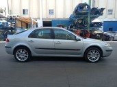 renault laguna ii (bg0) del año 2001