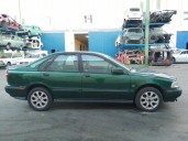 volvo s40 berlina del año 2000