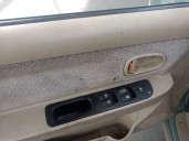 kia carens del año 2000