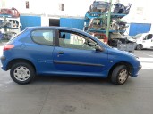 peugeot 206 berlina del año 2000