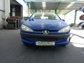 peugeot 206 berlina del año 2000