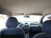 peugeot 206 berlina del año 2000