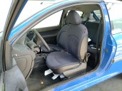 peugeot 206 berlina del año 2000