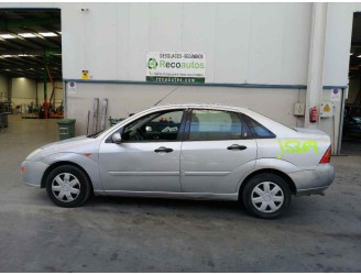 ford focus berlina (cak) del año 1999